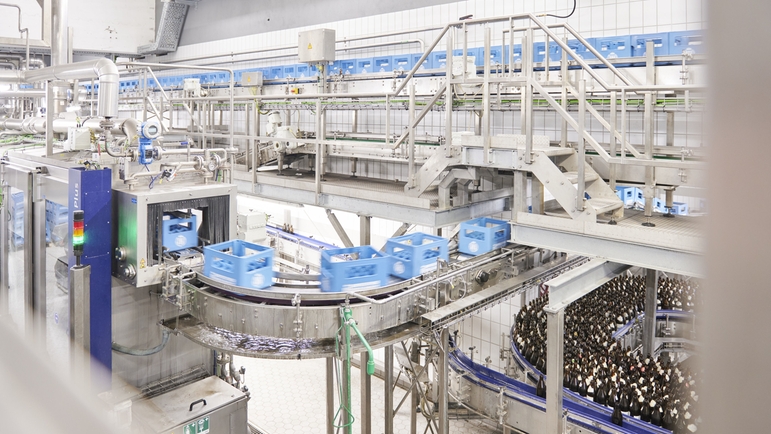 Disinfection of bottles and crates