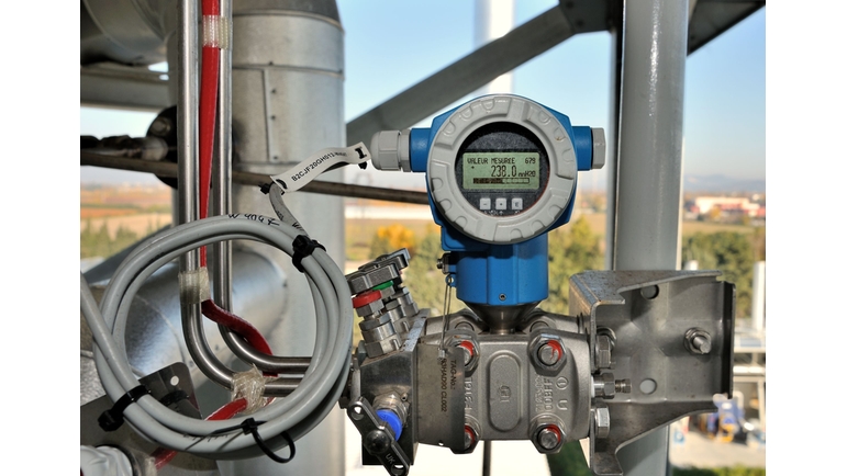 Presión diferencial - Deltabar PMD75 | Endress+Hauser