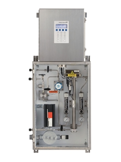 Imagen del analizador de gases monocanal de H2O SS500e, vista abierta del sistema de acondicionamiento de muestra