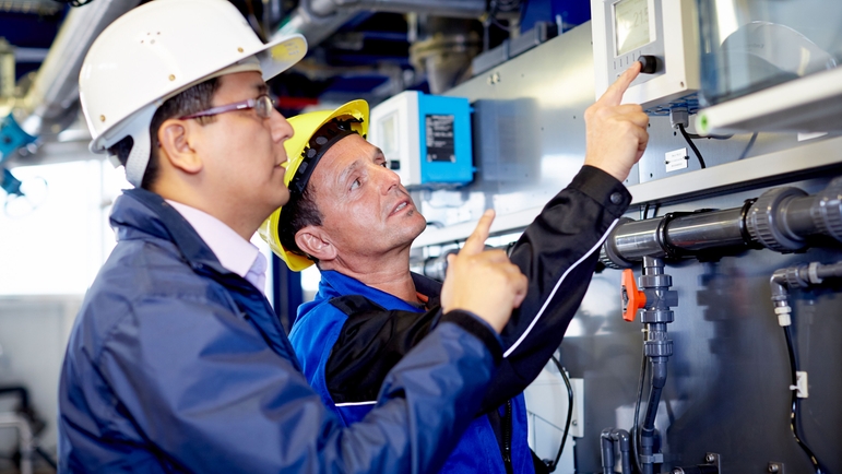 Paneles de análisis y muestreo de agua para la industria energética